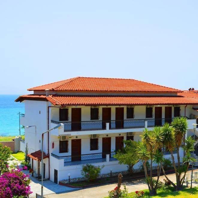 מולה קליבה Delfino Hotel מראה חיצוני תמונה